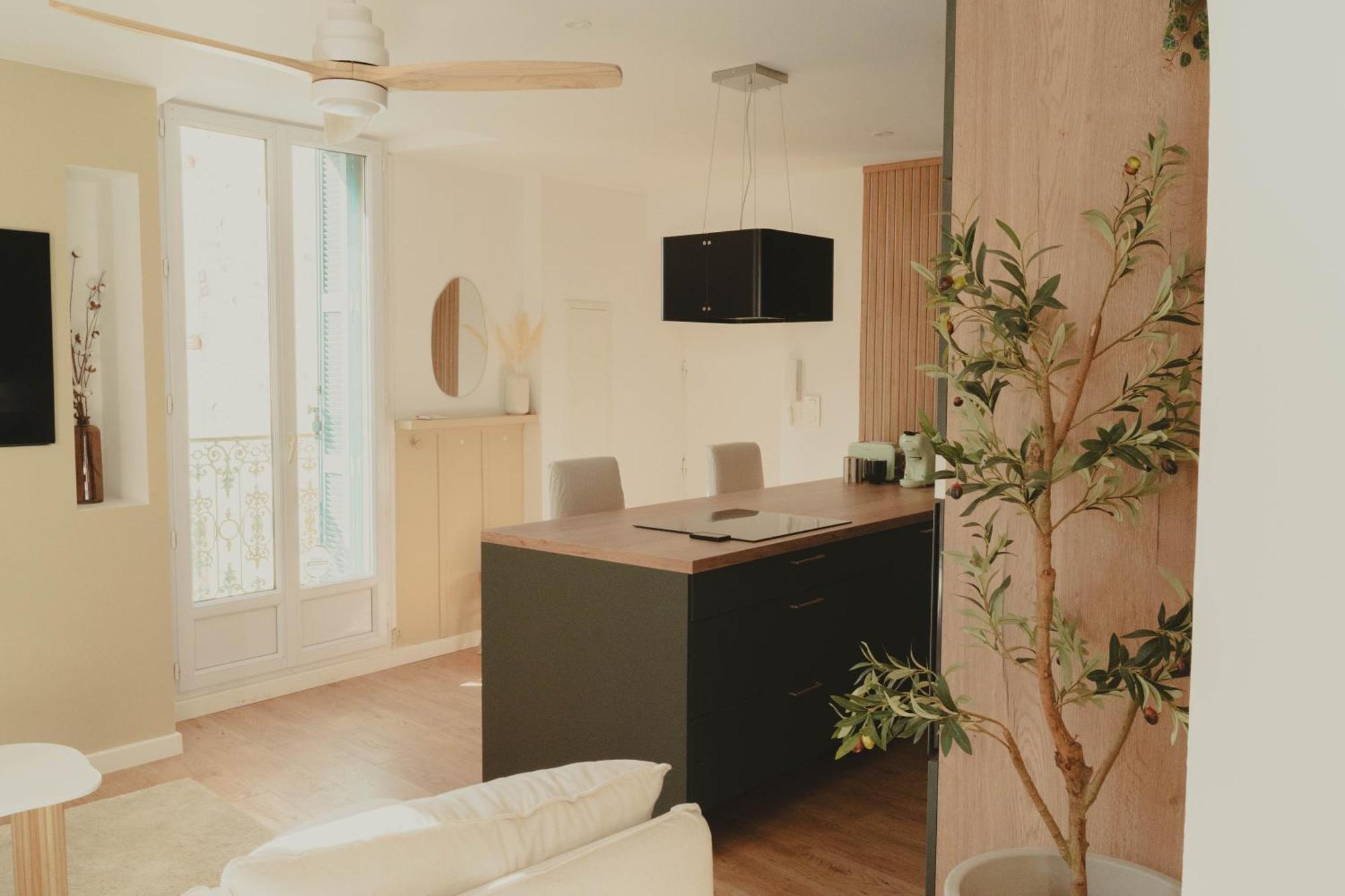 Au Coeur De Hyeres, Ideal Pour Les Couples ! Dış mekan fotoğraf